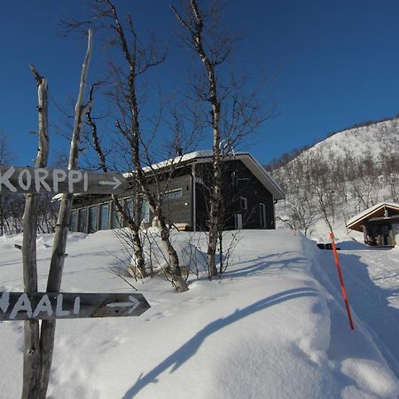 Naali Moekki Hotel Kilpisjarvi Bagian luar foto