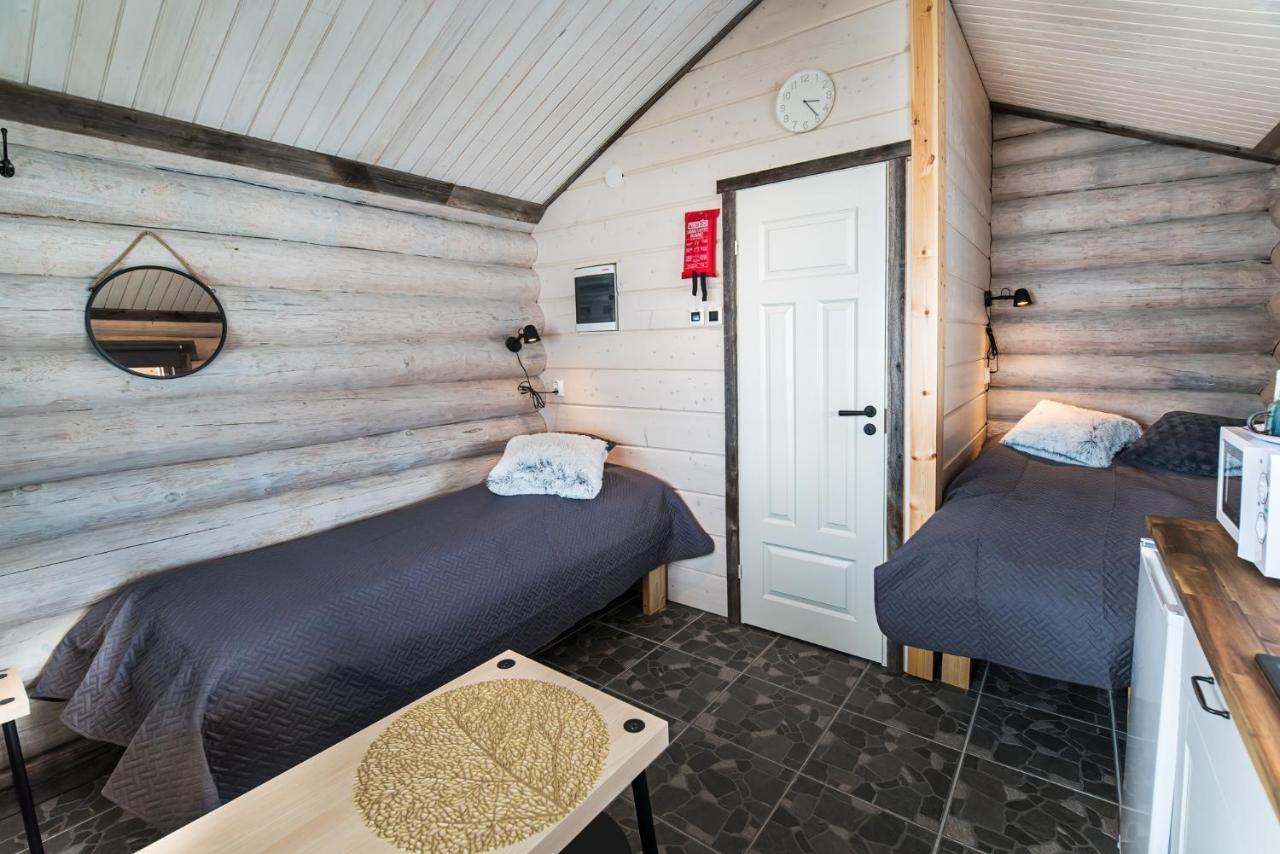 Naali Moekki Hotel Kilpisjarvi Bagian luar foto
